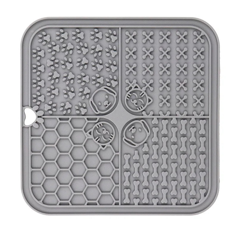 Dropshipping Pet Premium Bathing Licking Pad Suction Cups Slow Feeder Washable Non Slip Silicone Feeding Food Cat Dog Lick Mat