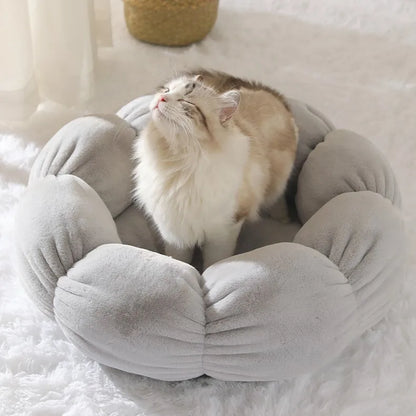 2025 Hot Sale Luxuryhouse Exclusive Donut Cat Dog Pet Bed Soft Fleece Winter Warm Cushion Solid Dropshipping Cloud Nest
