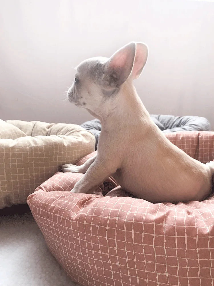 Hot Seller Four Seasons Gingham Breathable Cotton Pet Cat Summer Winter Donut Dog Bed With Pillow