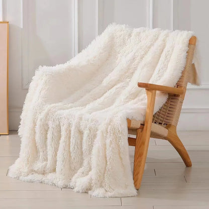 Designer Korean Luxury Custom Name Picnic Bed Throws Wholesale Winter Camping Sleep for Baby & Pet Winter Travel Blankets