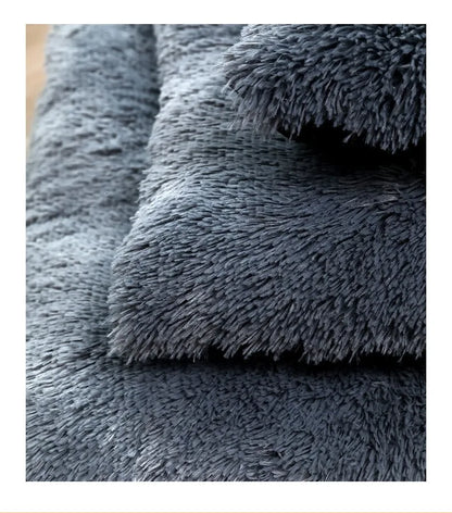 Custom Dog and Cat Winter Sleeping Mat Modern Non-Slip Oxford & Faux Fur Plush Pet Cushion Solid Pattern Bed Pad