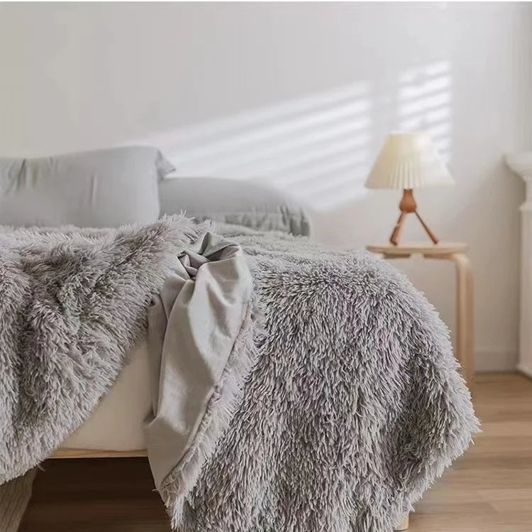 Designer Korean Luxury Custom Name Picnic Bed Throws Wholesale Winter Camping Sleep for Baby & Pet Winter Travel Blankets